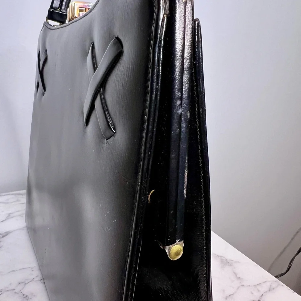 Vintage 1960’s handbag. One of a kind - Picture 7 of 10